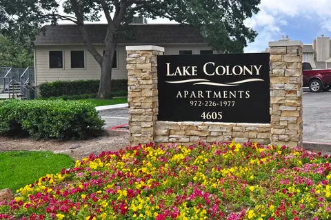 Lake Colony - 13