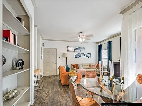 401 Teravista - Photo 4 of 5