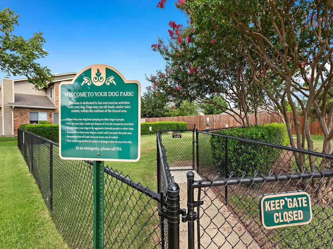 Rosemeade Townhomes - Photo 22 of 37