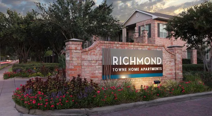 Richmond Towne Homes - 14