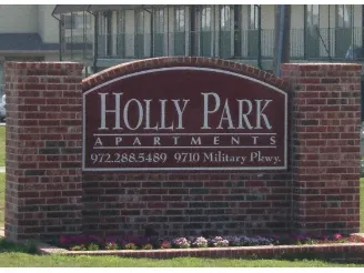 Holly Park - 7