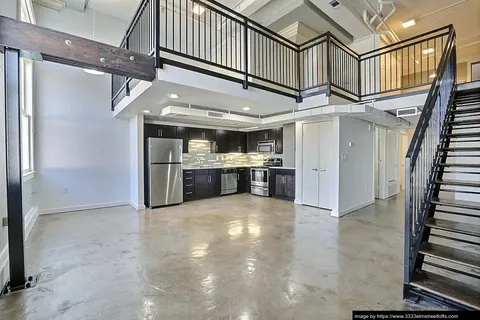 3333 Elm Street Lofts - Photo 4 of 5