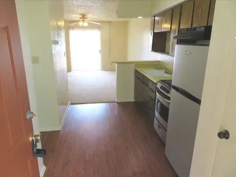 Studio Place Apartments - Photo 32 of 42