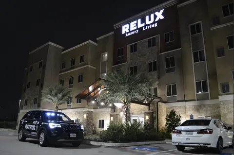 Relux at Westchase - Photo 16 of 39