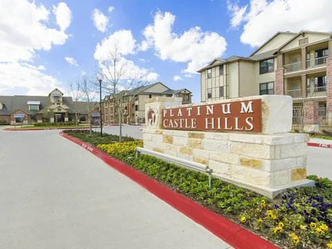 Platinum Castle Hills - Photo 18 of 28