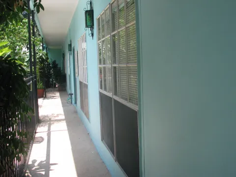 Nassau Bay Villa - 10
