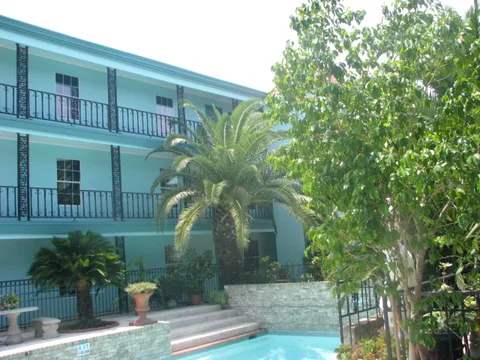 Nassau Bay Villa - 11