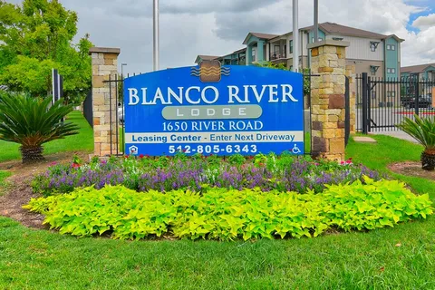 Blanco River Lodge - 16