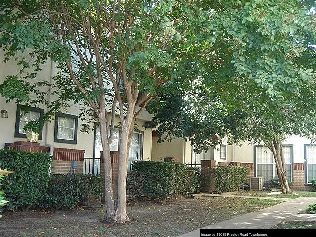 19019 Preston Road Townhomes - Photo 9 of 62