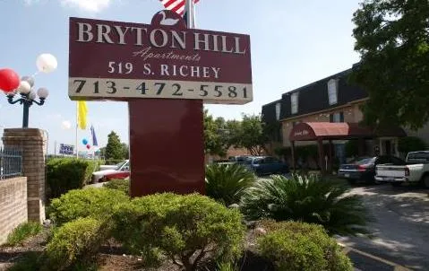 Bryton Hill - 4