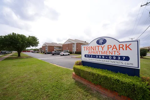 Trinity Park - 17