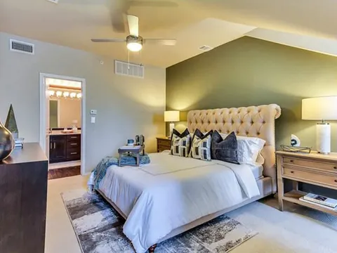 Caruth Premier Townhome Apartments - Photo 18 of 52