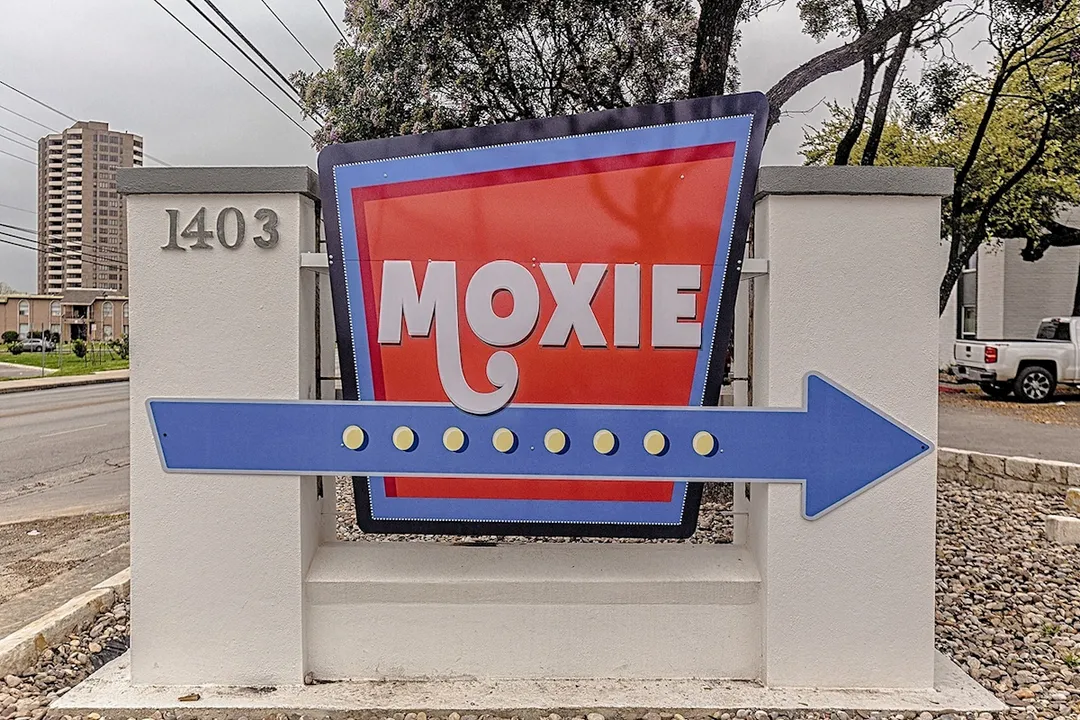 Moxie - 7