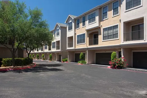 Quarry Townhomes - 10