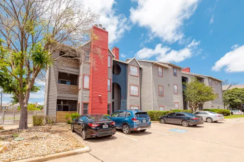 Melrose Trail Apartment Homes - Photo 16 of 32