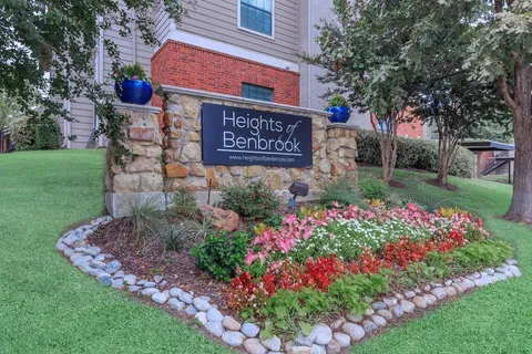 Heights of Benbrook - Photo 23 of 48