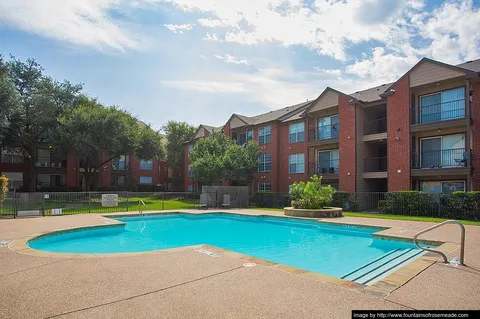 Fountains of Rosemeade - Photo 14 of 32