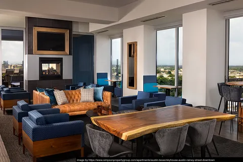 Skyhouse Austin - Photo 8 of 18