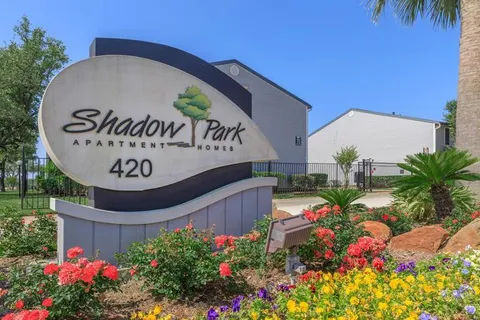 Shadow Park - 16