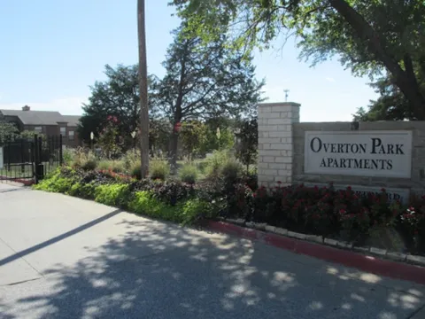 Overton Park - 16