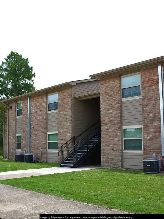 Courtyards at Crosby - Photo 1 of 16