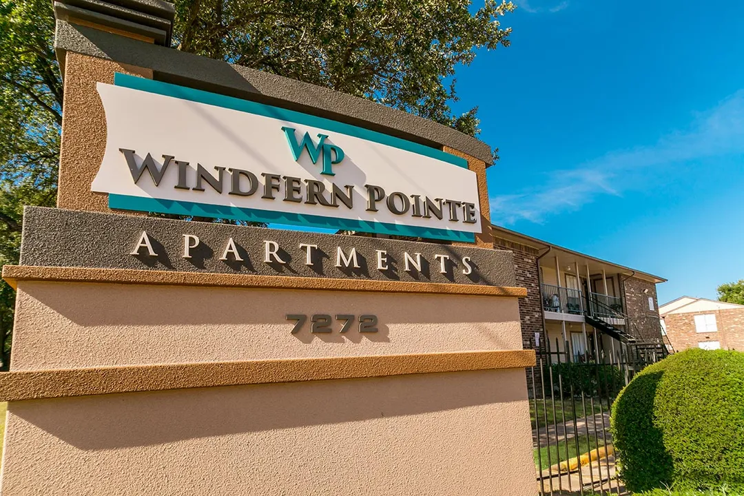 Windfern Pointe - 100