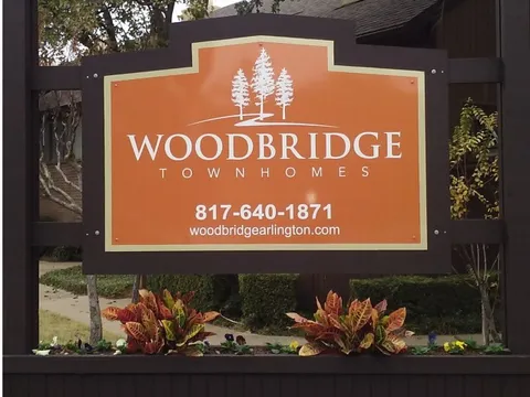 Woodbridge Townhomes - Photo 17 of 35