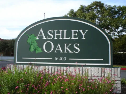 Ashley Oaks - 23