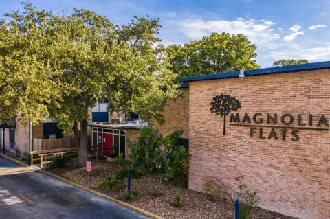 Magnolia Flats - 14