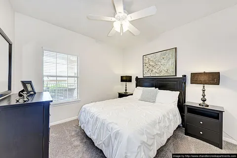 Chandler Creek Apartment Homes - Photo 7 of 34