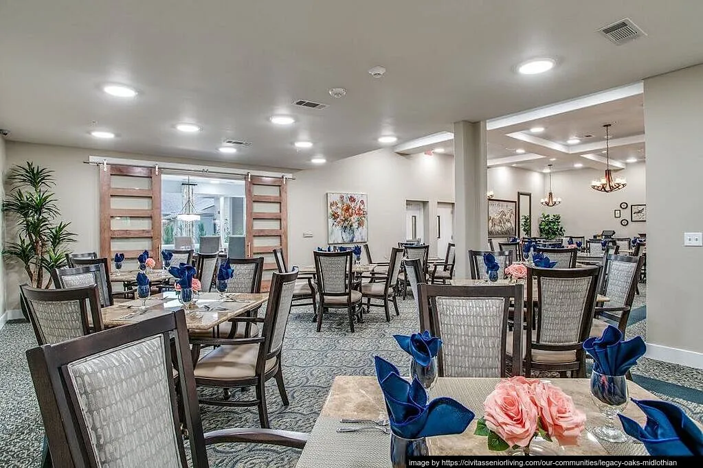 Legacy Oaks of Midlothian Senior Living - Photo 7 of 9