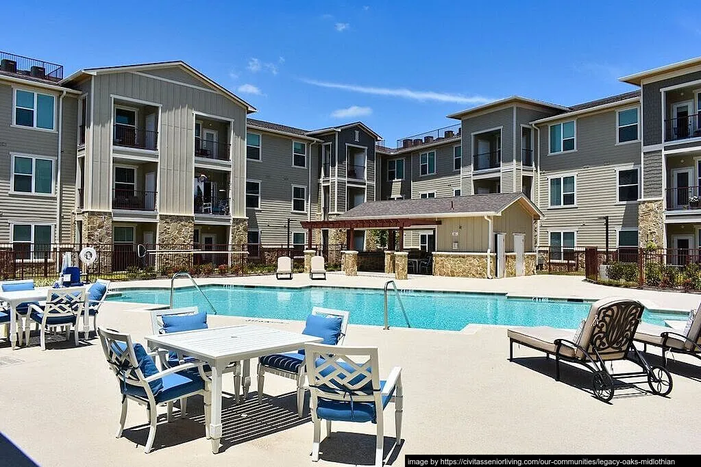 Legacy Oaks of Midlothian Senior Living - Photo 8 of 9