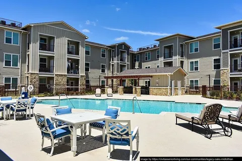 Legacy Oaks of Midlothian Senior Living - Photo 8 of 9