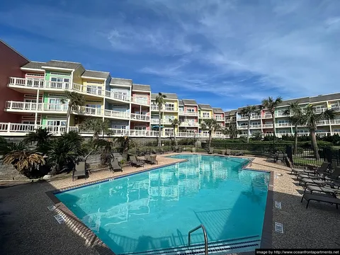 Oceanfront Lofts - Photo 6 of 37