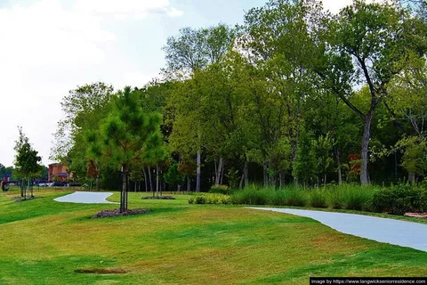 Langwick Senior Residence - Photo 26 of 49