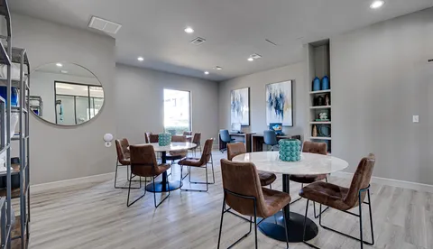 Highland Luxury Living - Photo 23 of 31