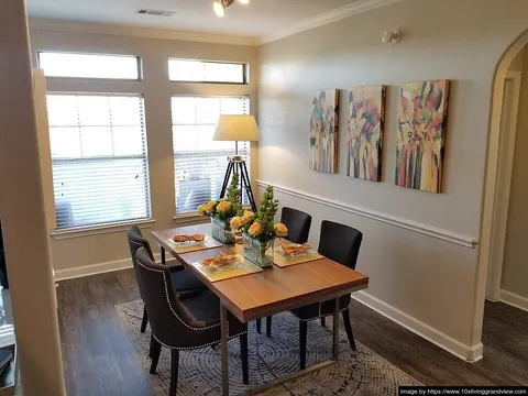 10X Living at Grandview - Photo 3 of 5