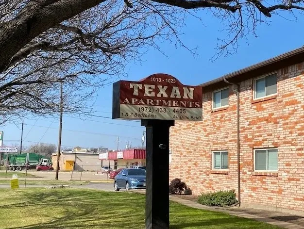 Texan - 7