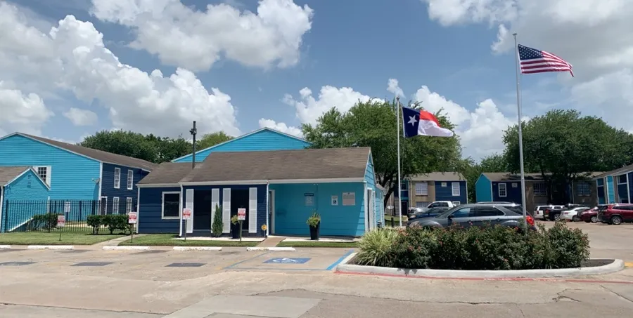 Aster on Aldine - Photo 10 of 20