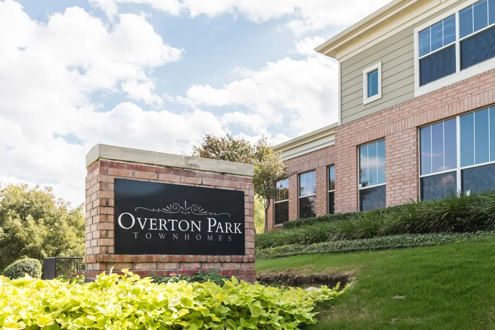 Overton Park Townhomes - 24