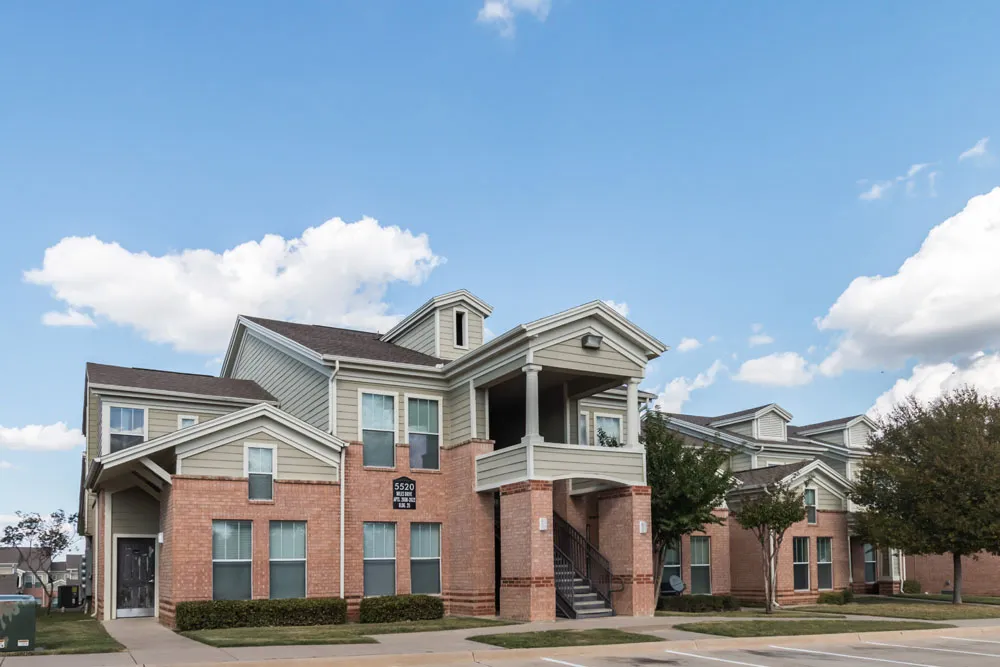 Overton Park Townhomes - Photo 32 of 48