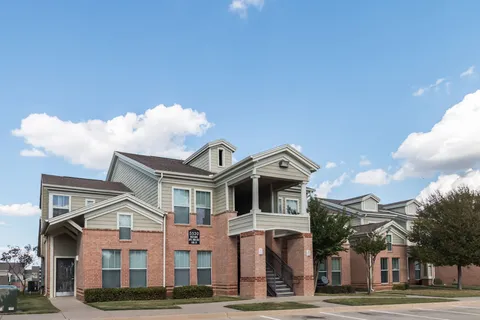 Overton Park Townhomes - 25