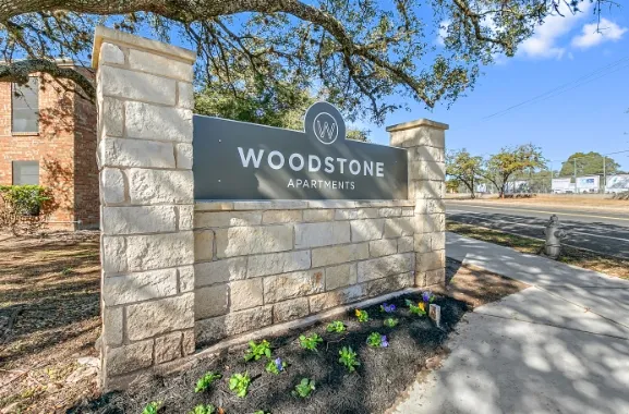 Woodstone - Photo 19 of 53