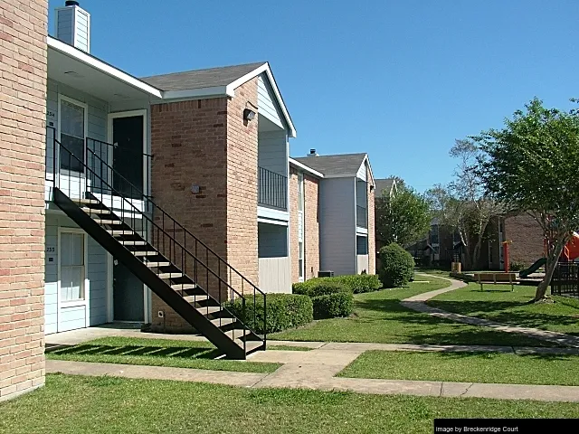 Breckenridge Court - Photo 7 of 14