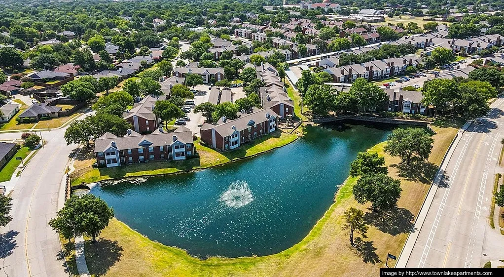 Townlake of Coppell - Photo 14 of 39