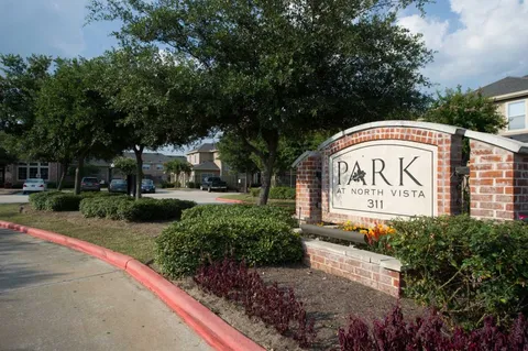 Park at North Vista - 24