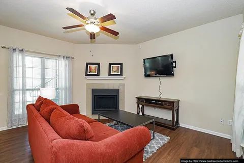 Oak Tree Condos - Photo 41 of 111