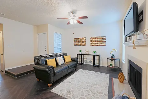 Oak Tree Condos - Photo 1 of 5