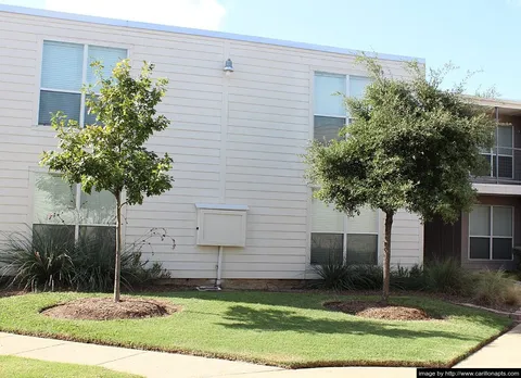 Carillon House - Photo 7 of 25