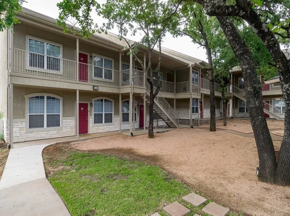 Residences at Holly Oaks - Photo 24 of 58